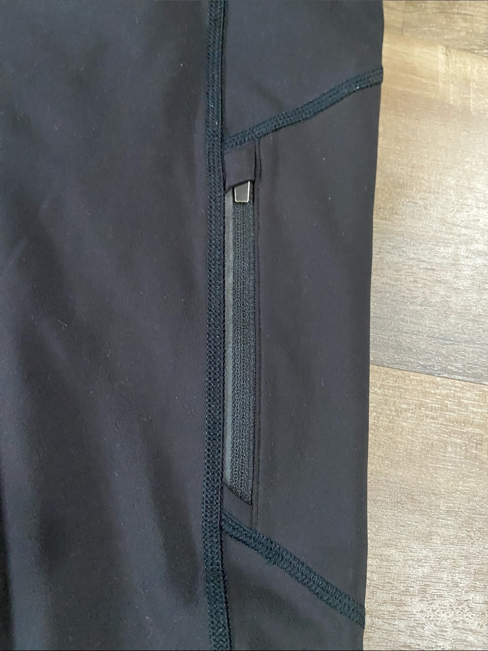 Athleta Rainer 7/8 Tight - Picture 5 of 12